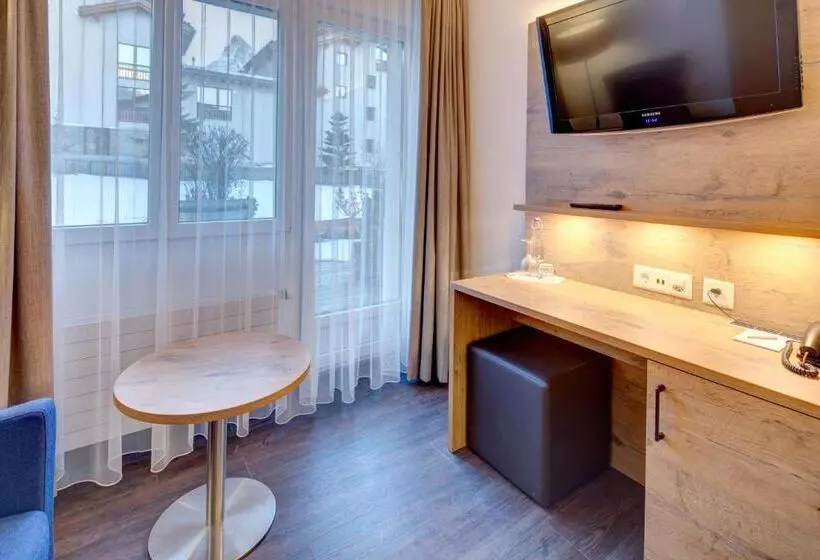 اتاق استاندارد یک نفره, Alpen Resort & Spa