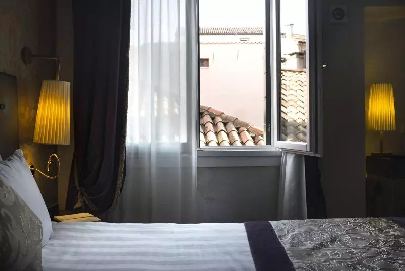 اتاق سوپریور, Arcadia Boutique