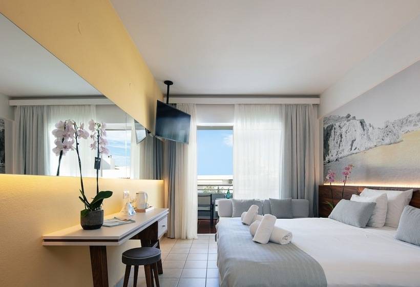 Quarto Estandar Vista Piscina, Atrium Ambiance