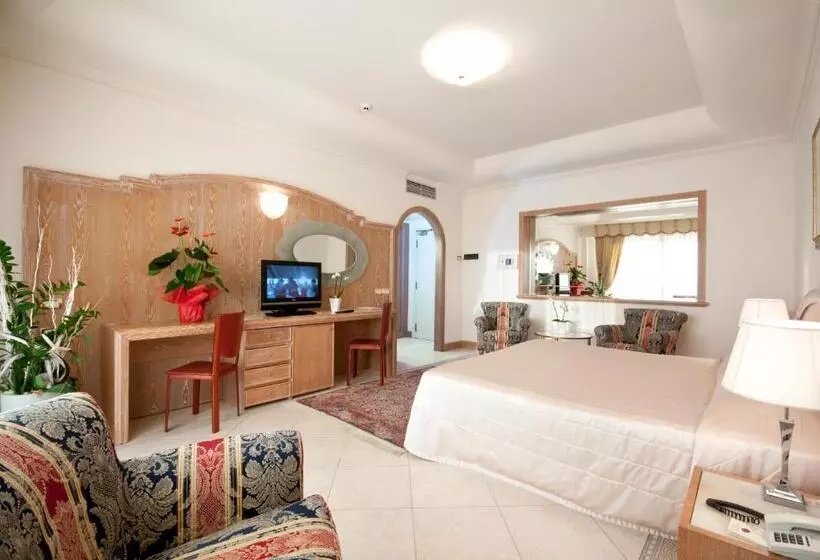 اتاق لوکس, Grand Hotel Gallia