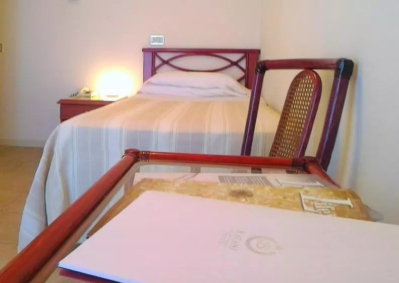 اتاق کلاسیک یک تخته, Grand Hotel Gallia