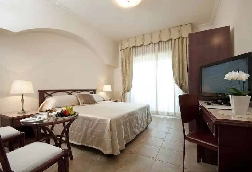 اتاق کلاسیک, Grand Hotel Gallia