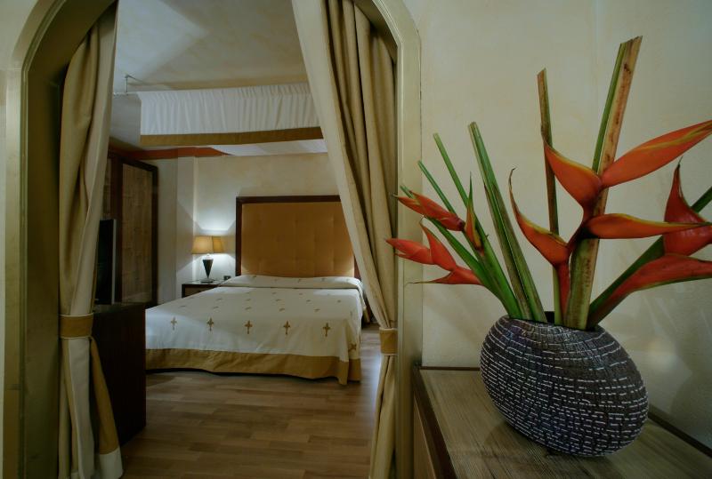 סוויטת ג'וניור, Greif