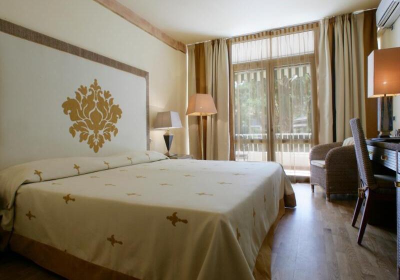 חדר סטנדרט עם מרפסת, Greif