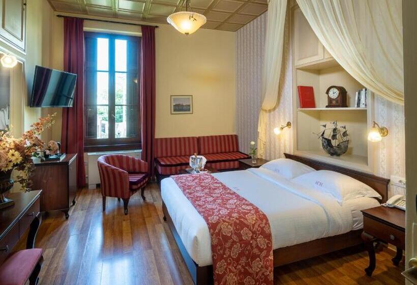 수피리어 룸, Halepa