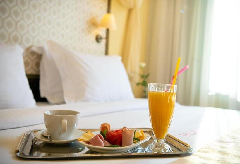 디럭스 룸 바다 전망, Halepa