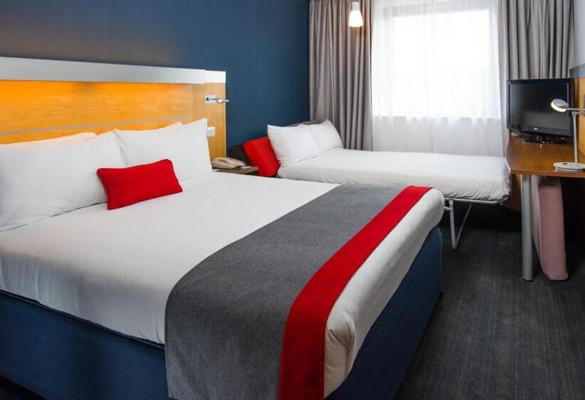 اتاق استاندارد, Holiday Inn Express Hemel Hempstead, An Ihg