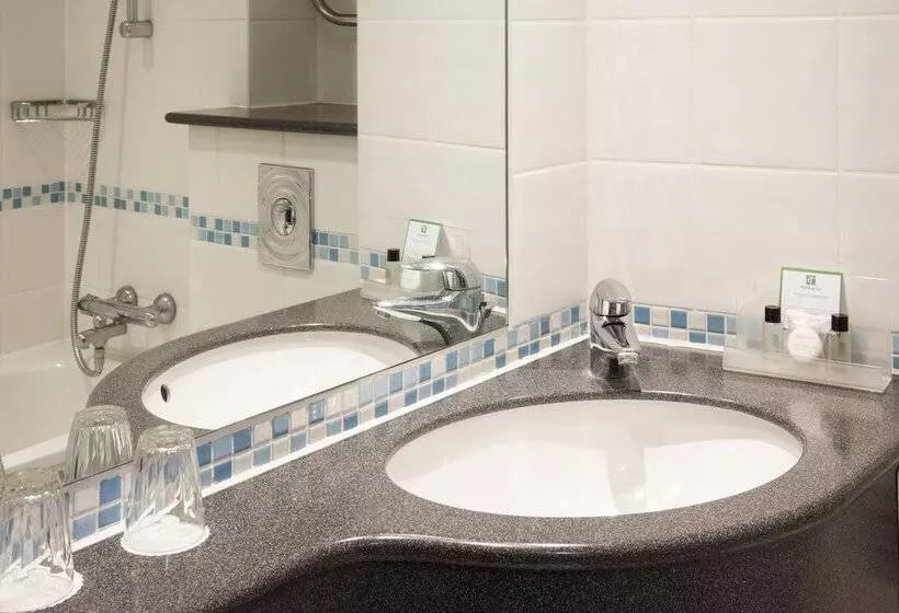 ダブルベッドスタンダードルーム, Holiday Inn Ipswich, An Ihg