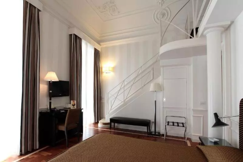 سوییت, Il Principe Hotel Catania