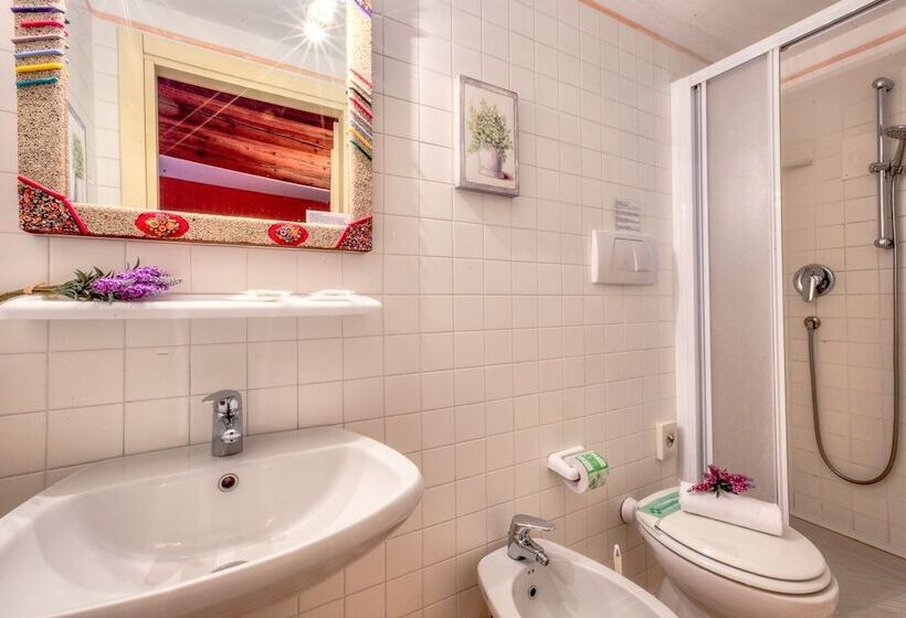 Standard Room, Lanterna Di Marco Polo