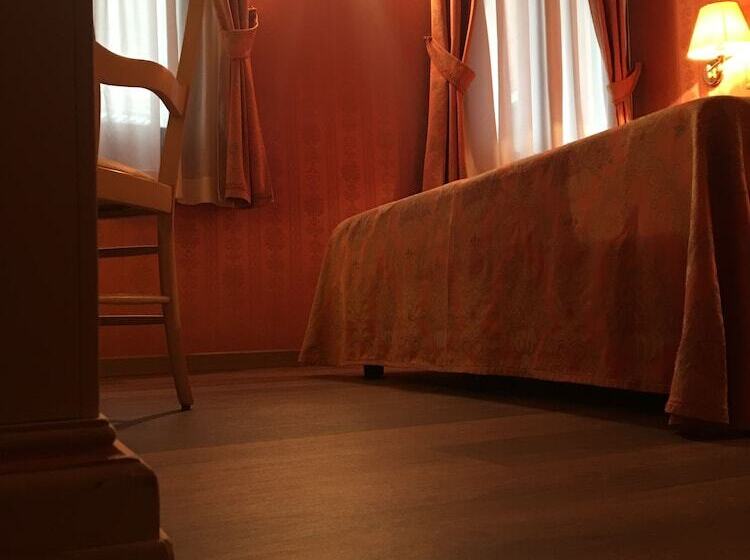 اتاق استاندارد, Lanterna Di Marco Polo