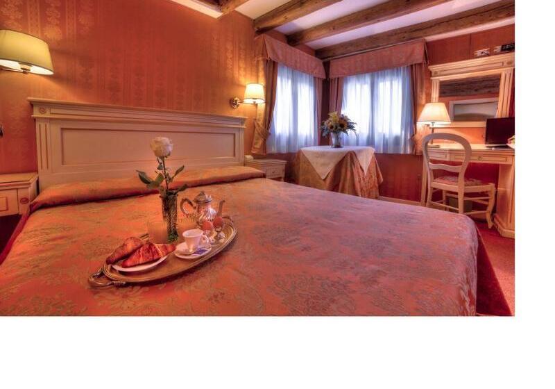 Standard Room, Lanterna Di Marco Polo