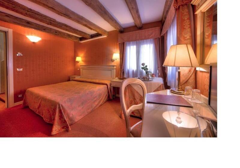 Standard Room, Lanterna Di Marco Polo