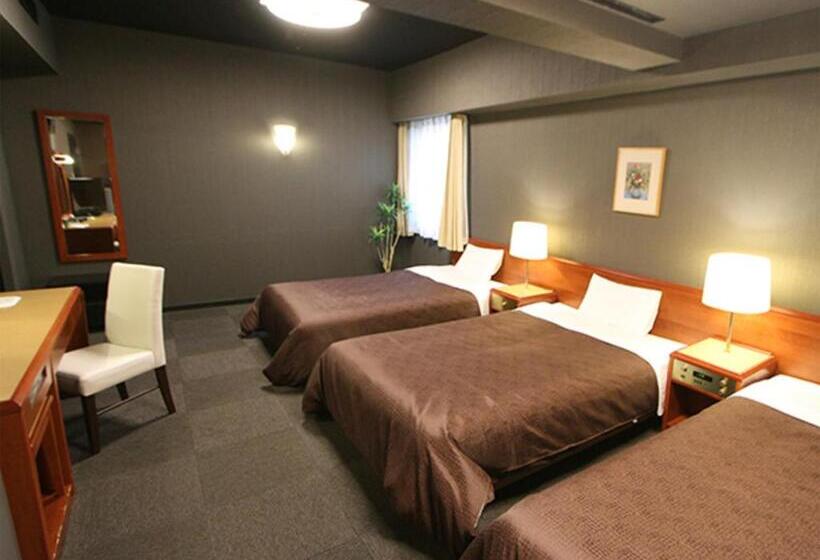 חדר סטנדרט לשלושה, Livemax Budget Yokohama Tsurumi