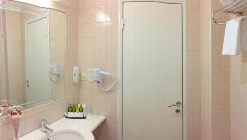 ファミリールーム, London