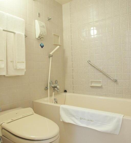 חדר סטנדרט לארבעה, Matsuyama Tokyu Rei