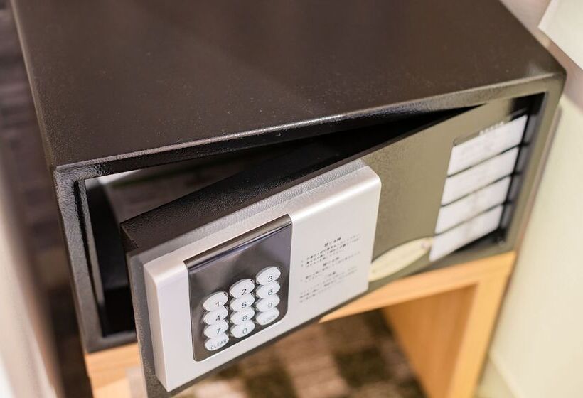 חדר סופריור לשלושה, Matsuyama Tokyu Rei