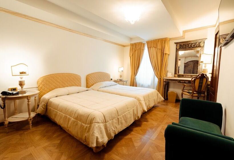 Номер Стандарт, Palazzo Alexander