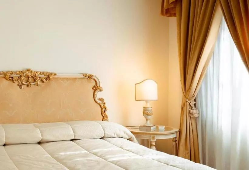 اتاق استاندارد, Palazzo Alexander