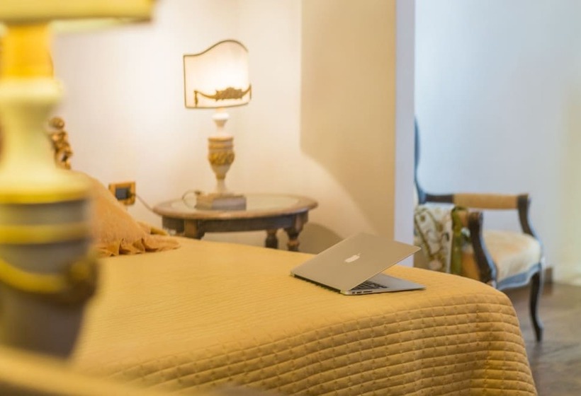 Номер Стандарт, Palazzo Alexander