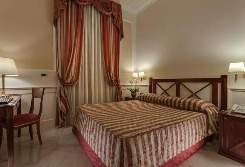 اتاق استاندارد, Palazzo Cardinal Cesi