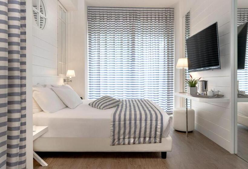 Camera Deluxe, Panorama