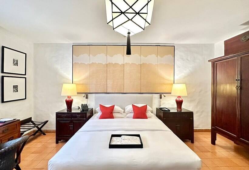 غرفة سوبيريور, Rachamankha