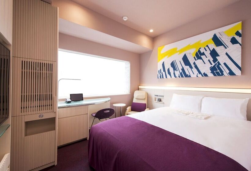 Номер Economy, Remm Roppongi