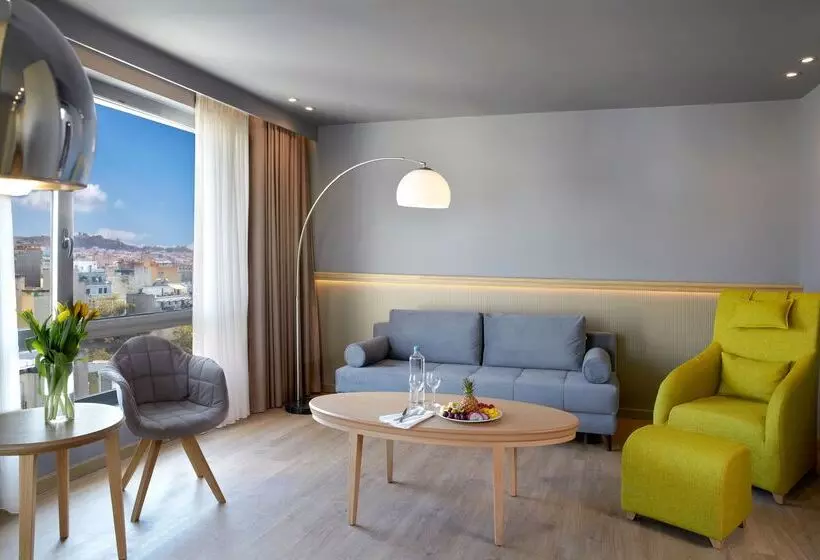 エクゼクティブスイート, Wyndham Grand Athens
