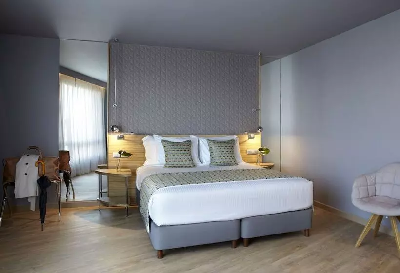 身障者適用スタンダードルーム, Wyndham Grand Athens