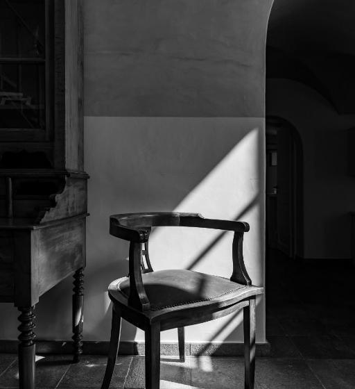 Suite Familiar, Zannos Melathron