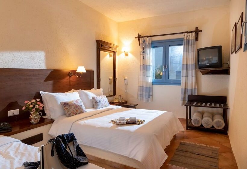 شقة سوبيريور غرفة نوم واحدة مطلّة علي البحر, Porto Sisi Hotel Apartments