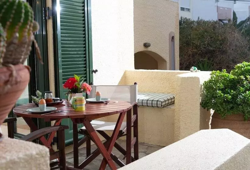 庭の見える1ベッドルームアパートメント, Porto Sisi Hotel Apartments