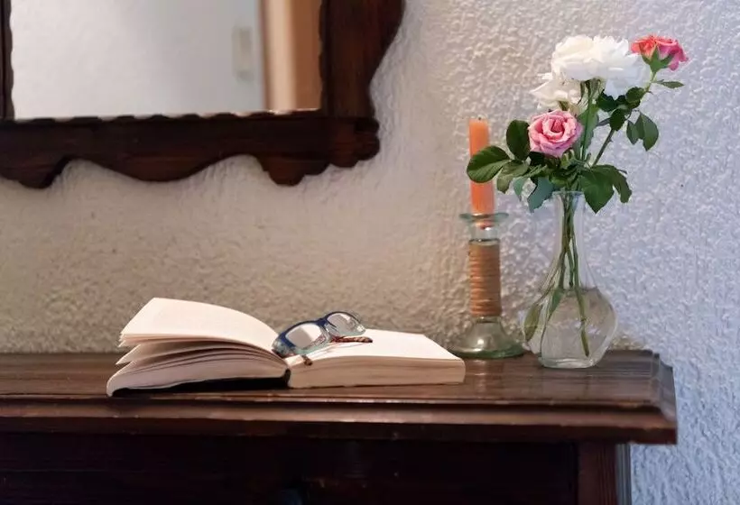 庭の見える1ベッドルームアパートメント, Porto Sisi Hotel Apartments