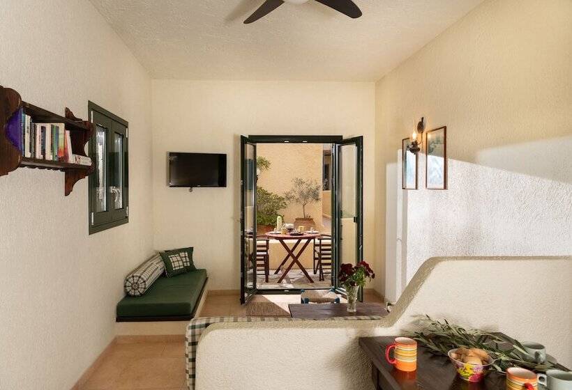 شقة غرفة واحدة مطلة على الحديقة, Porto Sisi Hotel Apartments