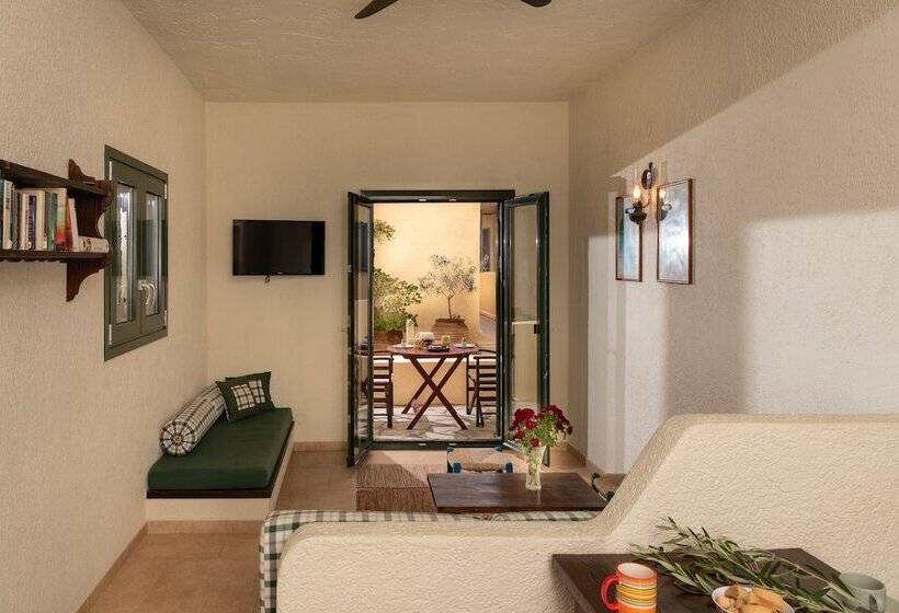 דירת חדר נוף לגינה, Porto Sisi Hotel Apartments