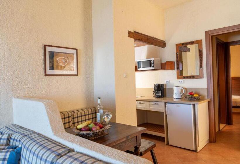 شقة غرفة واحدة مطلة على البحر, Porto Sisi Hotel Apartments