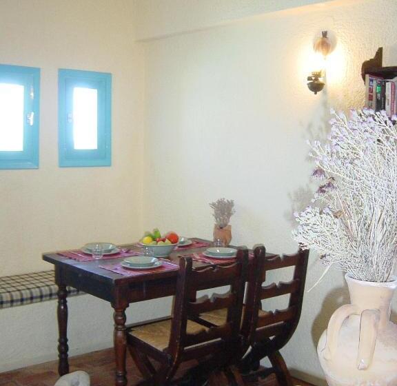 شقة سوبيريور غرفة نوم واحدة مطلّة علي البحر, Porto Sisi Hotel Apartments