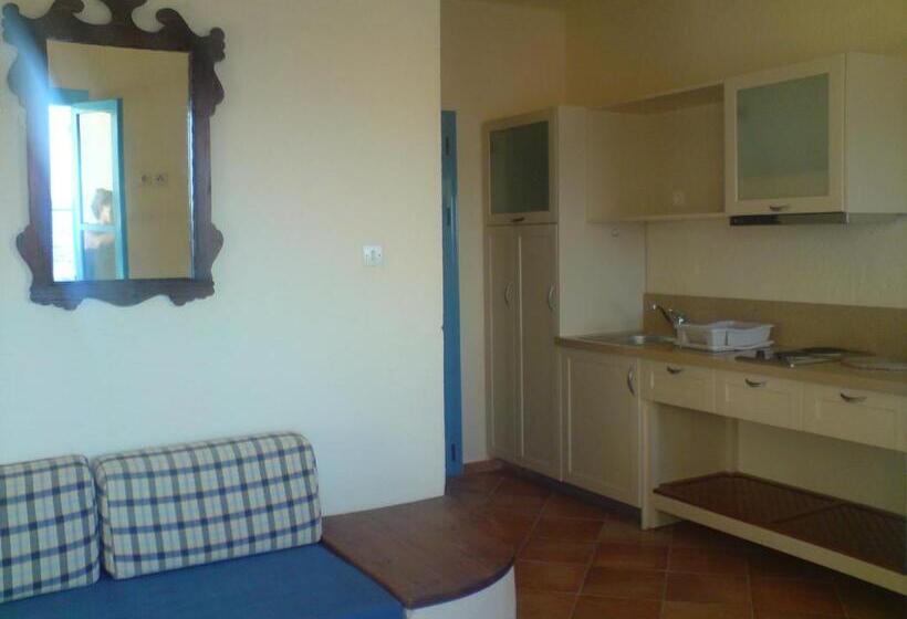 آپارتمان سوپریور 1 خوابه با چشم‌انداز دریا, Porto Sisi Hotel Apartments