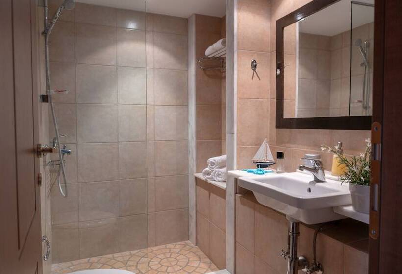 آپارتمان 1 خوابه با چشم‌انداز دریا, Porto Sisi Hotel Apartments