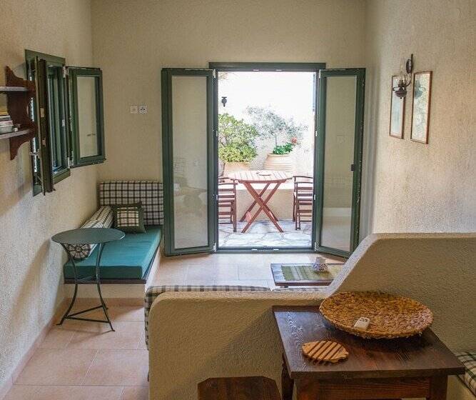 דירת חדר נוף לגינה, Porto Sisi Hotel Apartments