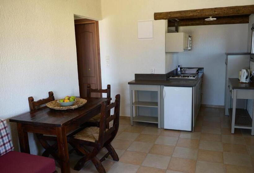 آپارتمان سوپریور 1 خوابه با چشم‌انداز دریا, Porto Sisi Hotel Apartments