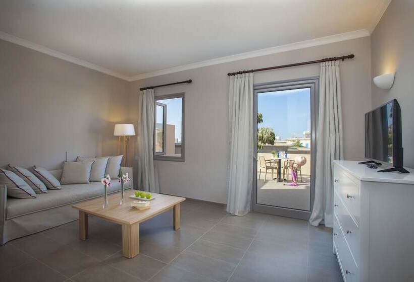 高级工作室, Louis St. Elias Resort & Waterpark