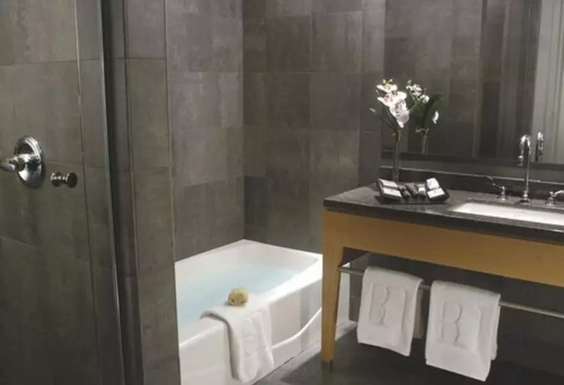 Deluxe Room Golf View, Brookstreet