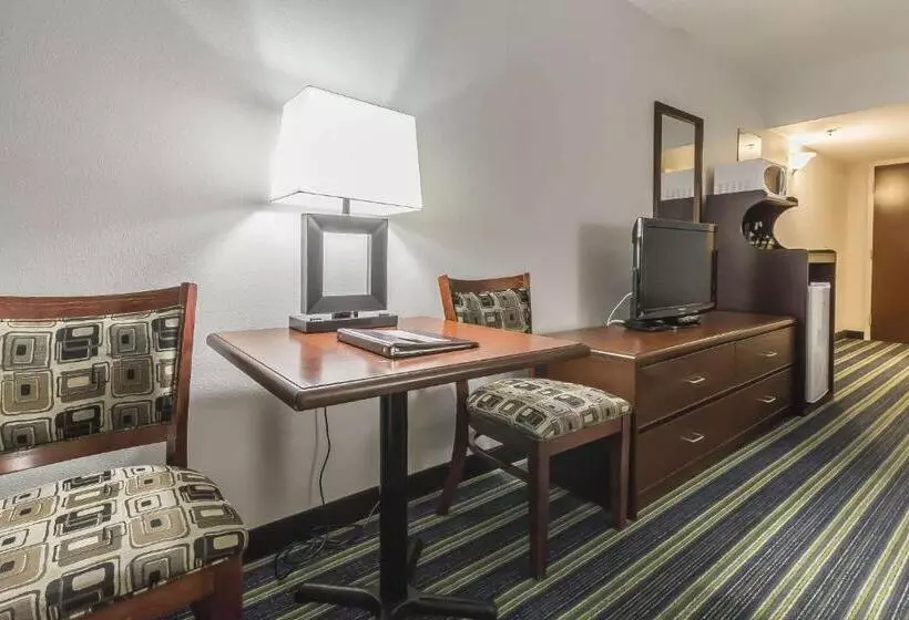 スタンダードルーム, Comfort Inn & Suites