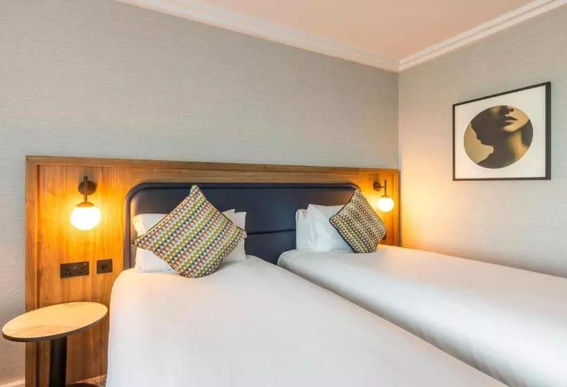 اتاق استاندارد, Crowne Plaza Manchester Airport, An Ihg