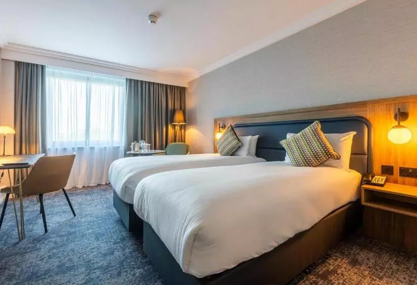 اتاق استاندارد, Crowne Plaza Manchester Airport, An Ihg