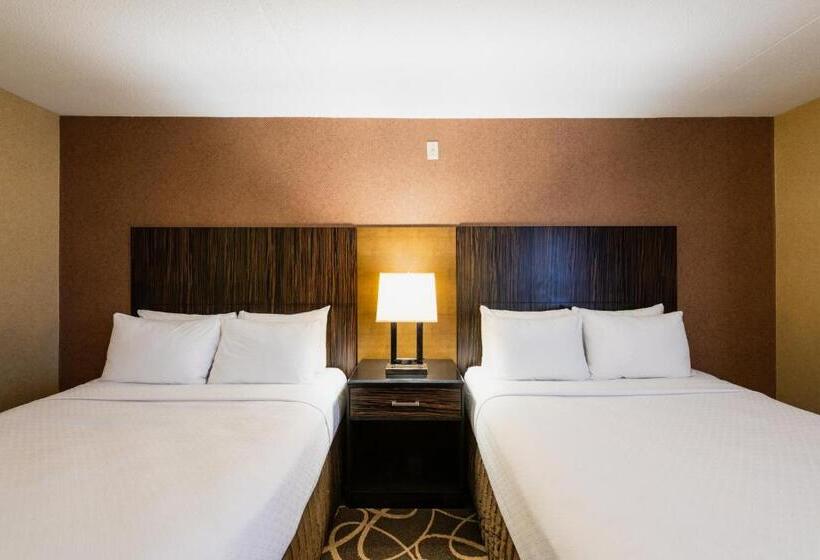 스탠다드 룸 더블 침대 2개, Crowne Plaza Newark Airport, An Ihg