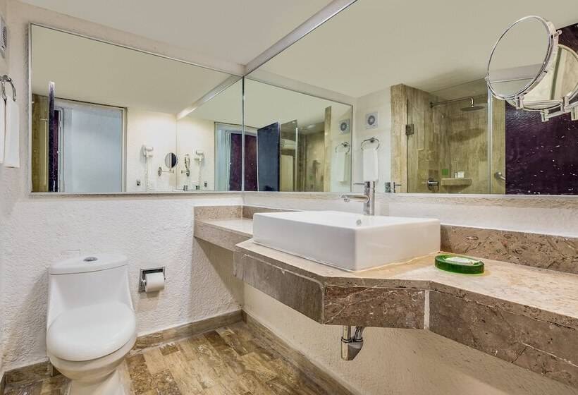 חדר דלוקס, Gamma Acapulco Copacabana