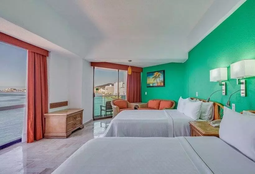 سوییت جونیور, Gamma Acapulco Copacabana